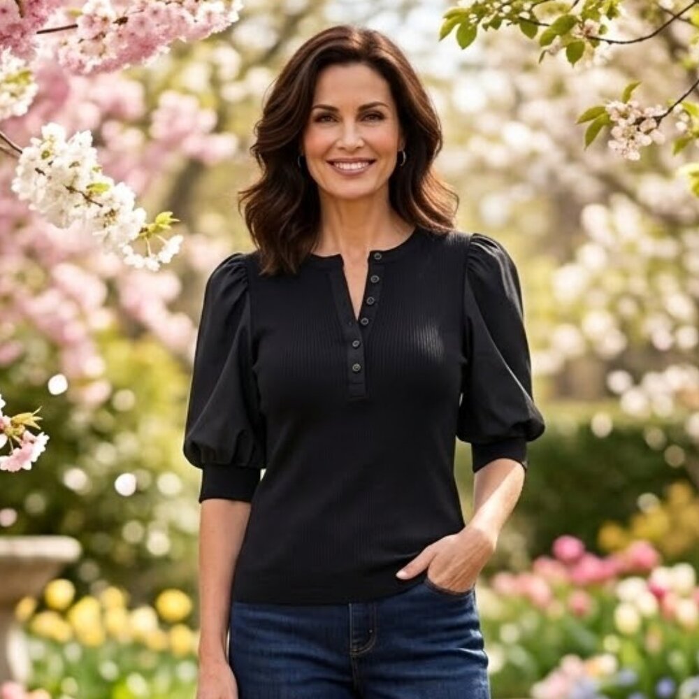 Like New Chico’s Black Mixed Media Puff Sleeve Henley Top XL